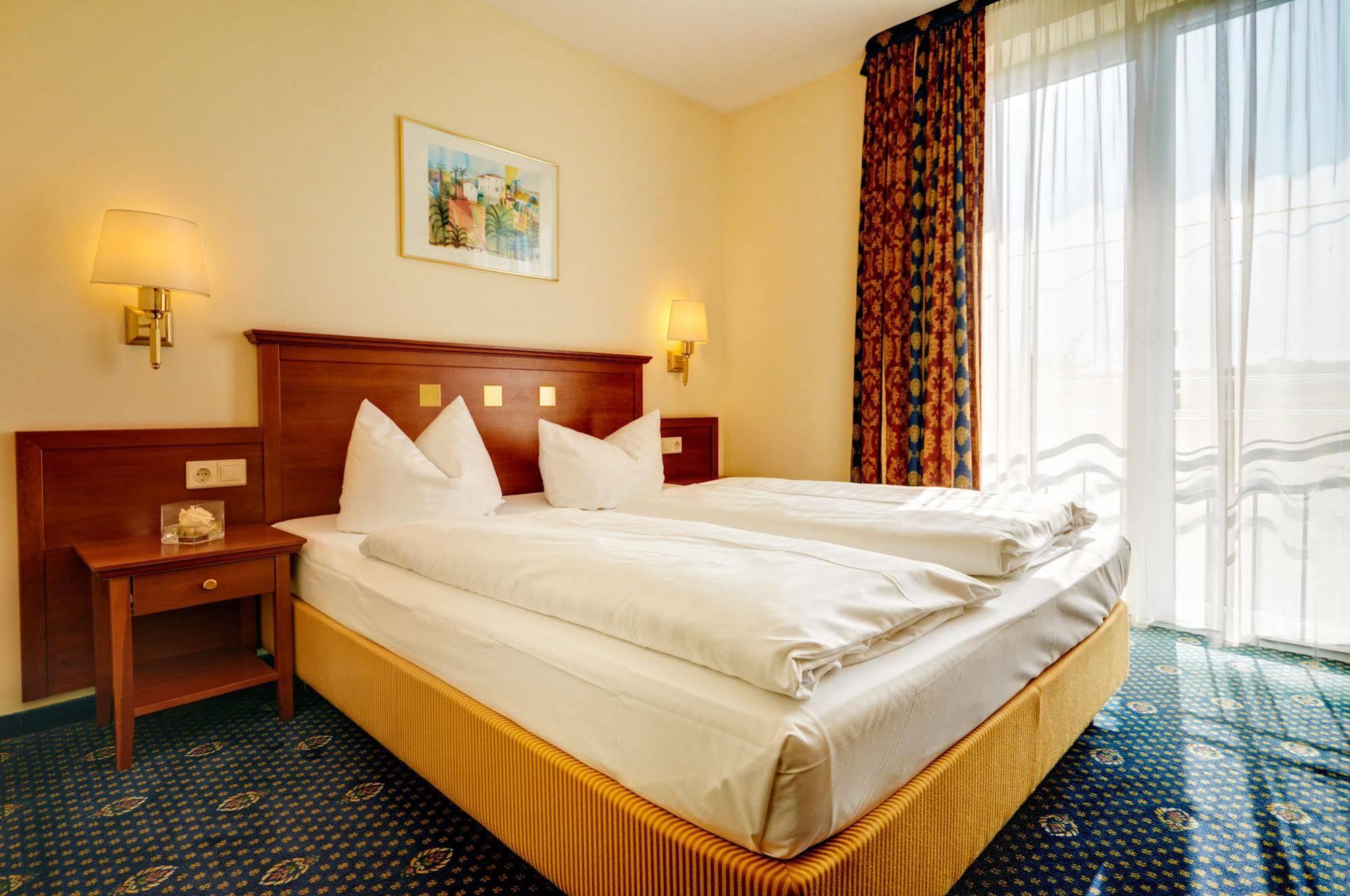 Landhotel Hallnberg 발퍼트스기르헹 외부 사진